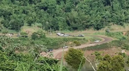 Iguazú: intenso movimiento para salir del país por balsa imagen-6