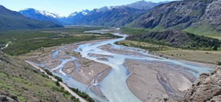 Tragedia en El Chaltén: murieron tres personas tras el vuelco de una embarcación de rafting imagen-8