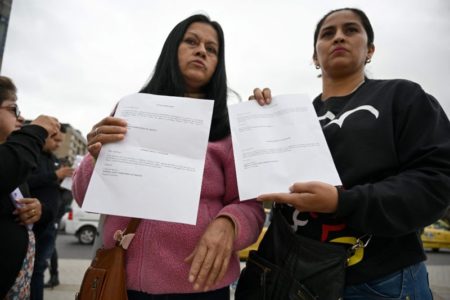 Revelan detalles de las negociaciones entre Trump y Petro tras su fuerte cruce: hoy llegarán los primeros deportados a Colombia imagen-10