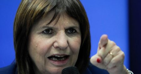 Patricia Bullrich cruzó a Nicolás Maduro tras la acusación contra el gendarme argentino y exigió su liberación imagen-8