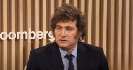 Javier Milei: "Si conseguimos financiamiento, la salida del cepo va a ser más rápida" imagen-12