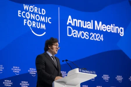 Milei en Davos: “Argentina se ha convertido en ejemplo mundial” imagen-9