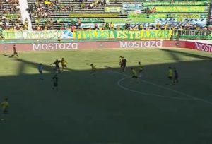 Aaron Molinas, como le pedía Riquelme en Boca: dos goles y una actuación sobresaliente en el 5-0 de Defensa y Justicia ante Aldosivi imagen-2