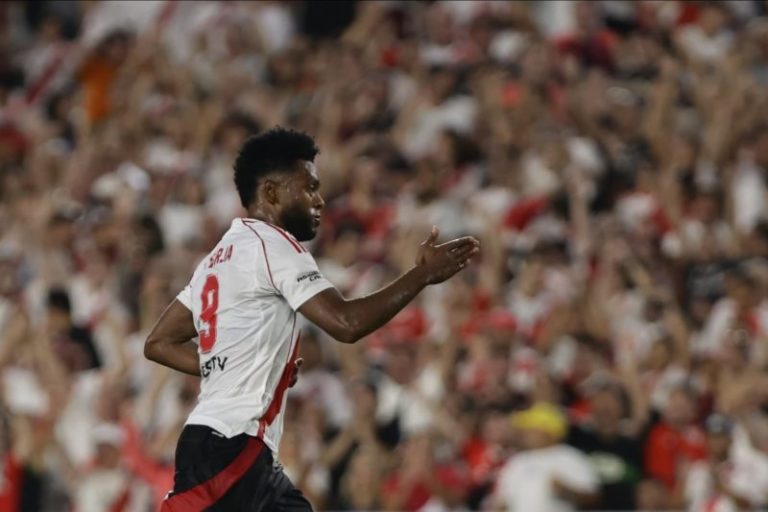 River le gana 2-0 a México con un golazo inatajable de Miguel Borja y otro de Giuliano Galoppo imagen-5