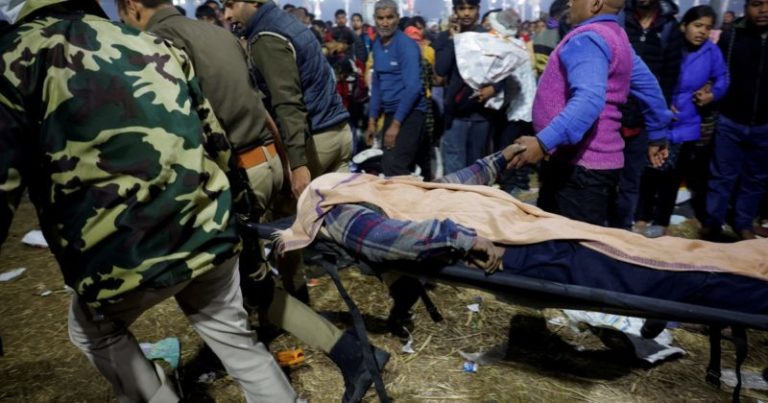 Al menos 15 muertos en una estampida en un peregrinaje masivo en India imagen-99