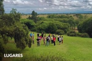 “Vimos un aumento notable”. El silencio como refugio: jóvenes que apuestan por la espiritualidad en tiempos de hiperconexión imagen-1