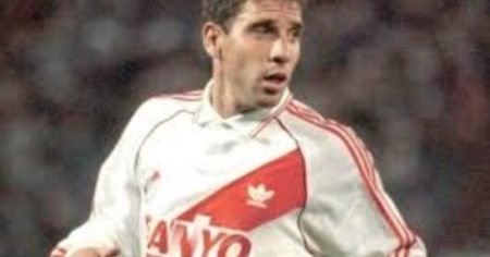 El recuerdo de García Aspe, el mexicano que pasó por River (con pena y sin gloria) hace casi 30 años imagen-20