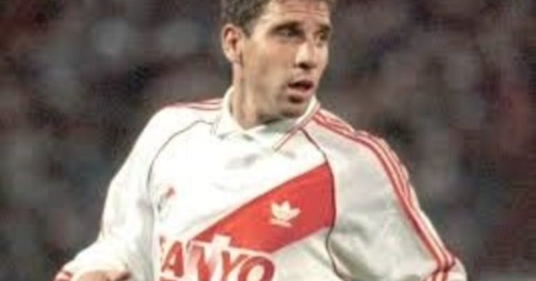 El recuerdo de García Aspe, el mexicano que pasó por River (con pena y sin gloria) hace casi 30 años imagen-5