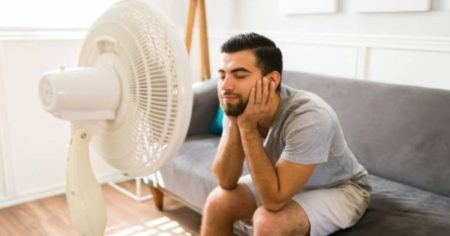 Lucha contra el verano: conocé de qué forma podés hacer que el ventilador enfrie tanto como un aire acondicionado imagen-14