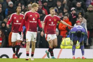 Premier League: Manchester United volvió a perder con otro blooper de Onana y no encuentra salida a la crisis imagen-1