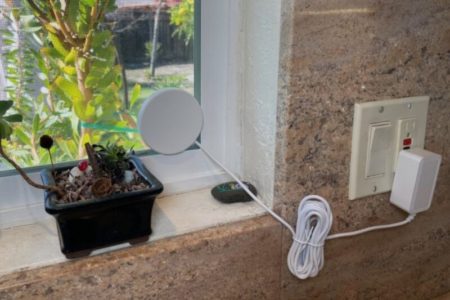 El invento que le da energía eléctrica al exterior de tu casa sin enchufes y sin romper la pared imagen-10