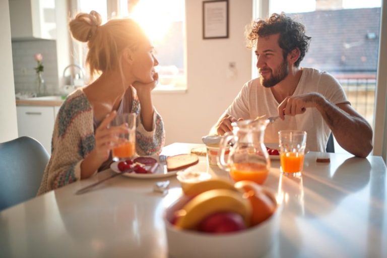 ¿Desayunar o no? Qué efectos tiene saltarse la primera comida del día imagen-5