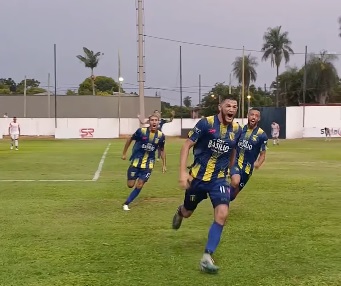 Fútbol: Mitre ganó y es finalista imagen-8