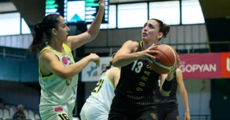 La doble vida de Candela Gentinetta, de la cancha al hospital: la figura del básquetbol que volvió a la Argentina para recibirse de médica imagen-21