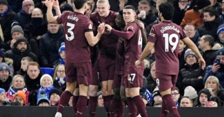 El Manchester City aplastó al Ipswich y se metió en puestos de Champions imagen-25