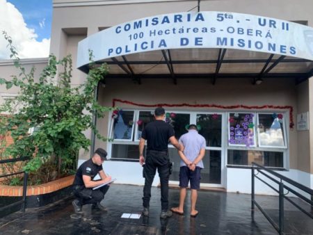 Le pidió el celular para hacer una llamada y lo robó bajo amenaza de arma blanca imagen-6