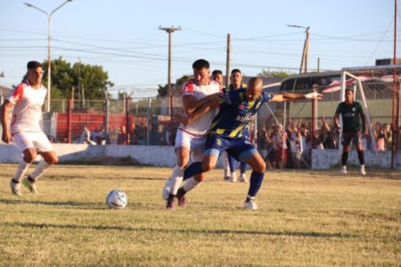 Regional Amateur: Mitre igualó en Resistencia y se jugará el pasaje a la final en Rocamora imagen-5