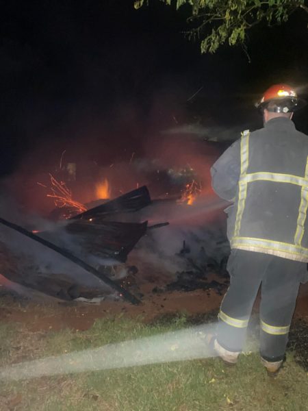 La Policía investiga el incendio de una casa en el Barrio San José imagen-8