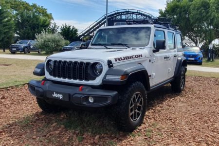 Un icónico todoterreno se renovó y ya se vende en la Argentina imagen-13