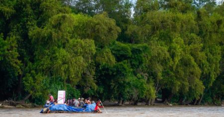 Clarín en Aguas Blancas: cómo es la ruta ilegal de los bagayeros en la frontera con Bolivia imagen-8