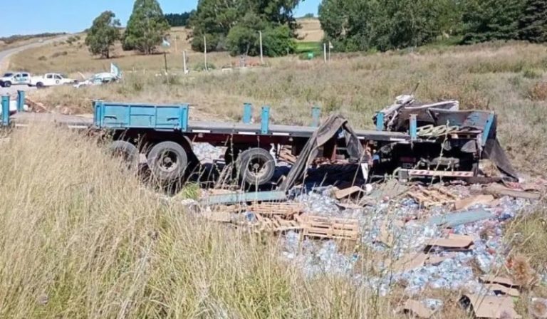 Tragedia vial en Tandil: un camionero misionero perdió la vida y su familia está gravemente herida imagen-5