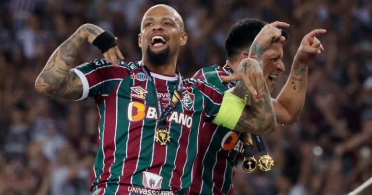 Felipe Melo, tres veces campeón de la Libertadores, anunció su retiro a los 41 años imagen-5