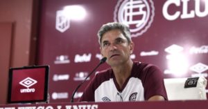 Mauricio Pellegrino: su debut ante Riestra, el equipo y los refuerzos imagen-2