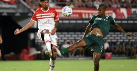 Cristian Medina y un debut perfecto en Estudiantes de La Plata tras su salida de Boca: golazo para el Pincha, que aplastó a Racing de Uruguay imagen-16