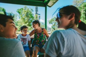 En verano, el Parque Temático de la Cruz abre hasta la noche: todos los detalles imagen-1