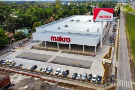 La empresa Cencosud, dueña de Disco y Jumbo, compró el mayorista Makro imagen-12