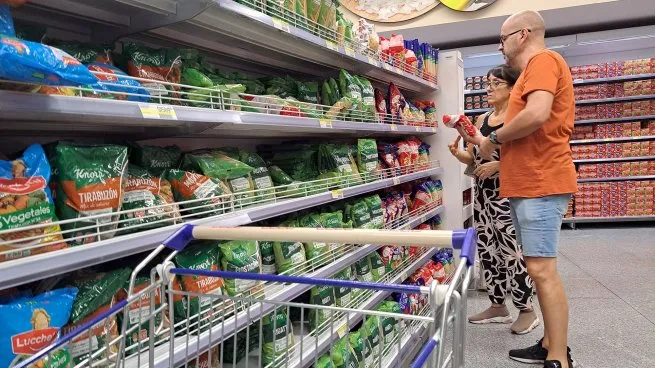 La inflación de diciembre se aceleró al 2,7% y la variación anual cerró en 117,8% imagen-5