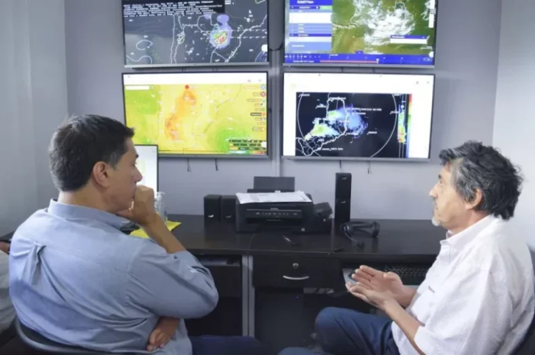 Reiteraron que las altas temperaturas y la escasez de lluvias continuarán durante todo el verano imagen-5