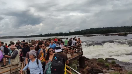 El 50% de los visitantes de Cataratas en enero fue de turismo nacional imagen-8