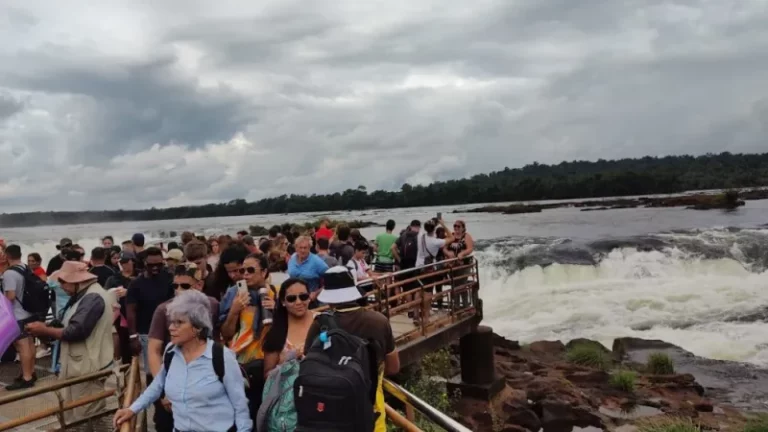 El 50% de los visitantes de Cataratas en enero fue de turismo nacional imagen-5