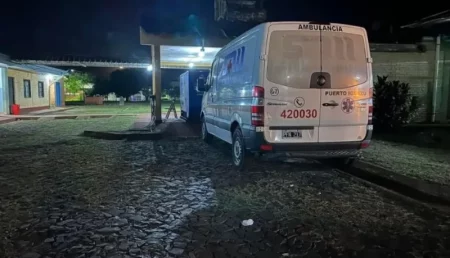 El municipio de Puerto Esperanza alquila una ambulancia para el hospital imagen-12