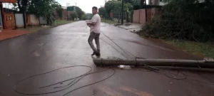 El temporal en Wanda dejó 8 viviendas con daños en sus techos imagen-1