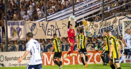 Quilmes cerró una semana caliente con un tibio empate imagen-10