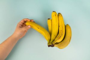 Cómo usar la cáscara de banana para fertilizar las plantas imagen-1