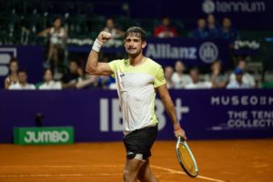 El Argentina Open se quedó sin campeón defensor por la derrota de Facundo Díaz Acosta y Mariano Navone avanzó en el ATP de Buenos Aires imagen-1