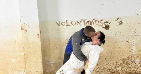 Se enamoraron en las inundaciones de la DANA y se casaron en un lugar inesperado imagen-5