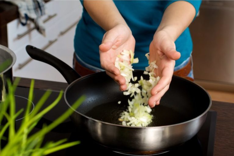 Cuánto cobran los cocineros y el personal para tareas específicas en febrero de 2025 imagen-4