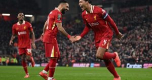 Con una asistencia de Mac Allister, Liverpool goleó al Tottenham y se metió a la final de la Carabao Cup imagen-3