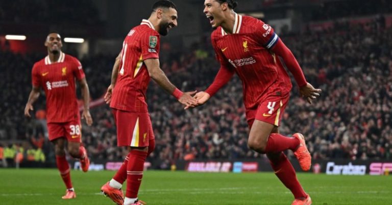 Con una asistencia de Mac Allister, Liverpool goleó al Tottenham y se metió a la final de la Carabao Cup imagen-5