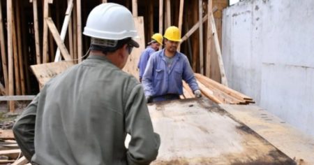 Arreglan más de 80 escuelas en la zona Oeste para la vuelta a clases imagen-17