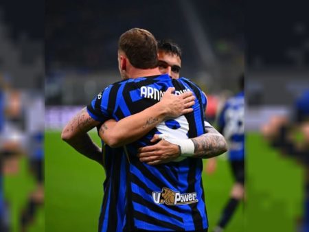 El Inter de Milán venció a la Fiorentina y se mantiene como escolta en la Serie A imagen-8