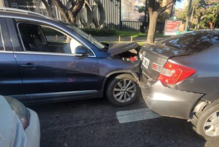 Choque múltiple en Recoleta: cuatro autos impactaron en avenida Figueroa Alcorta y hay demoras imagen-10