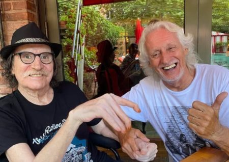 El reencuentro de Charly García y Nito Mestre a 50 años de la despedida de Sui Generis que emocionó a todos imagen-6