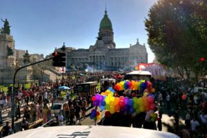 Dirigentes gremiales y políticos de la oposición participan de la Marcha del Orgullo Antifascista y Antirracista en el Congreso imagen-2