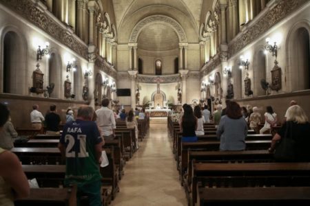 Convocan a una misa en Plaza Constitución para pedir por la pronta recuperación del papa Francisco imagen-11