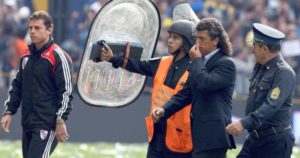 La historia anti Boca de Gorosito: del día que se tapó la nariz al "biri biri" y "sanata" de la Bombonera imagen-3